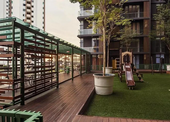Cube 8Teens Boutique Suite By Nest Home