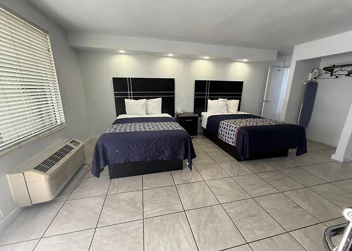 Motel: Blue Marlin Motel