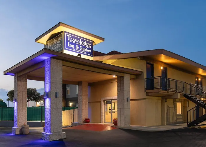 Motel: Travelodge By Wyndham New Braunfels