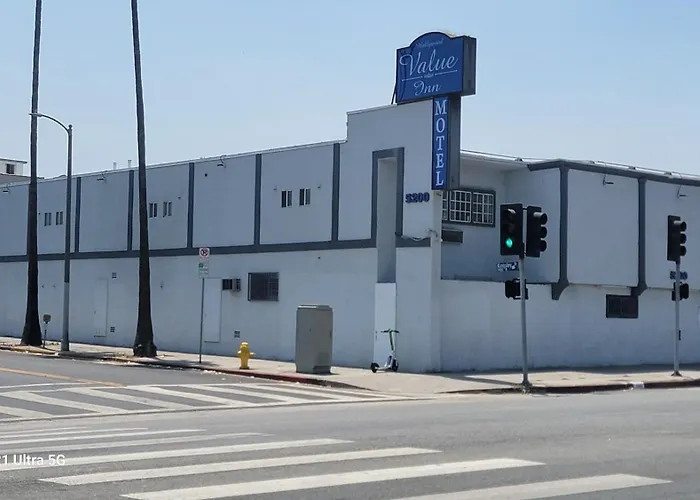 Cheap hotel: Value Inn Hollywood