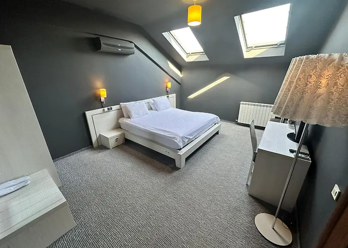 Alex&George Boutique Hotel