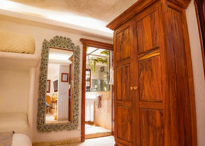 Casa Jaguar & Boutique