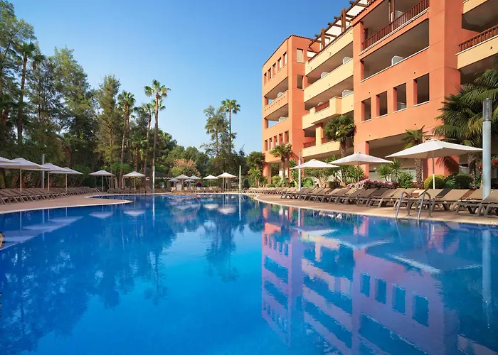 Hotel with pool: H10 Mediterranean Village