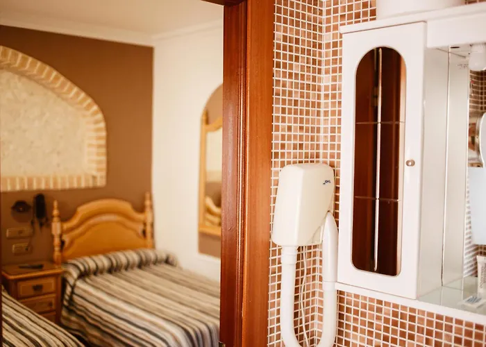 Hostal la Campana