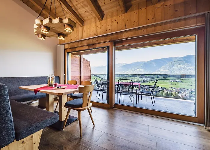 Ferienvermietung: Hotel Garni Panorama Guggenbichl