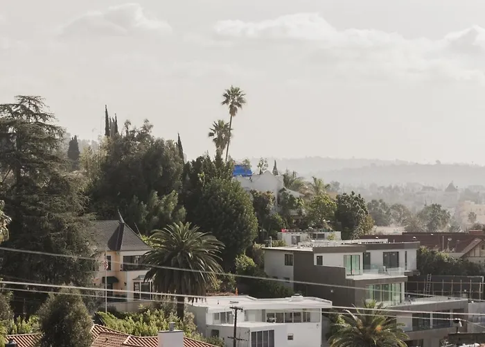 Hollywood Hills