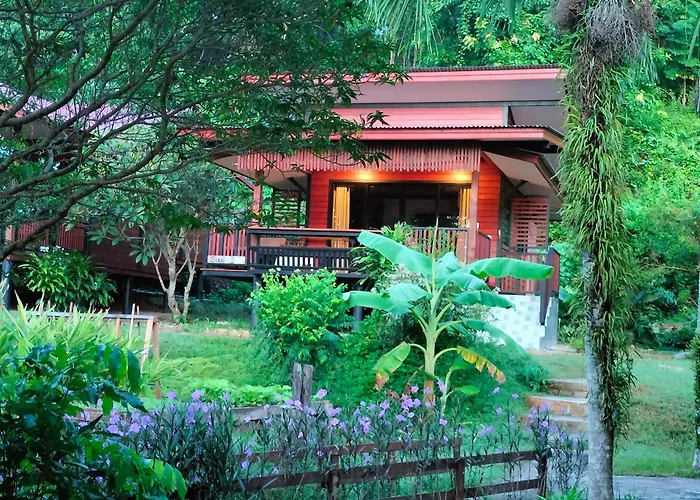 Hôtel de plage: Suntisook Resort