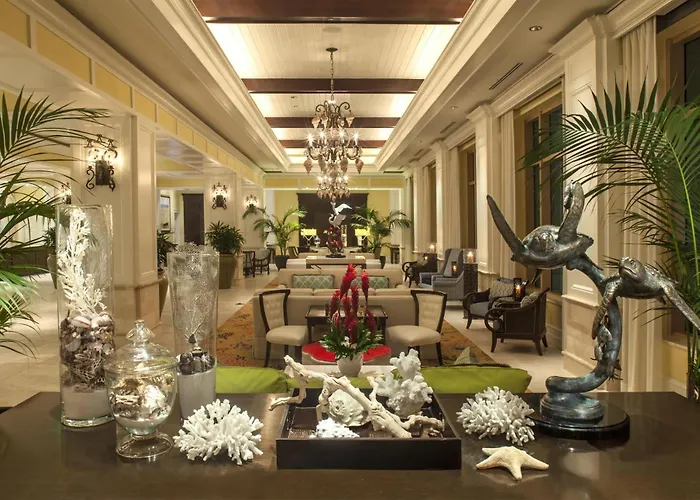 Family Hotel: Sandpearl Resort Private Beach