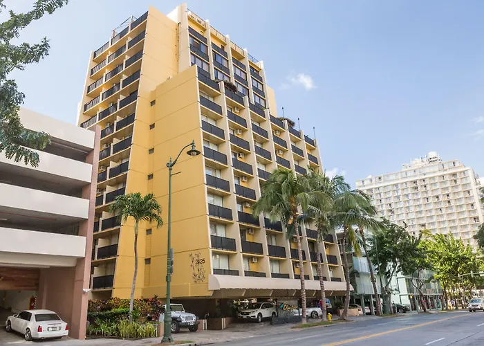 Beach hotel: Castle Bamboo Waikiki Hotel