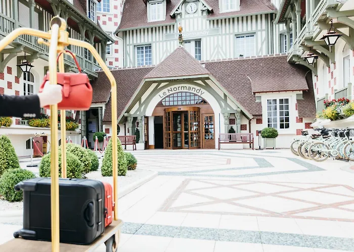 Hotel Barriere Le Normandy