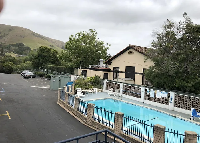 University Inn At