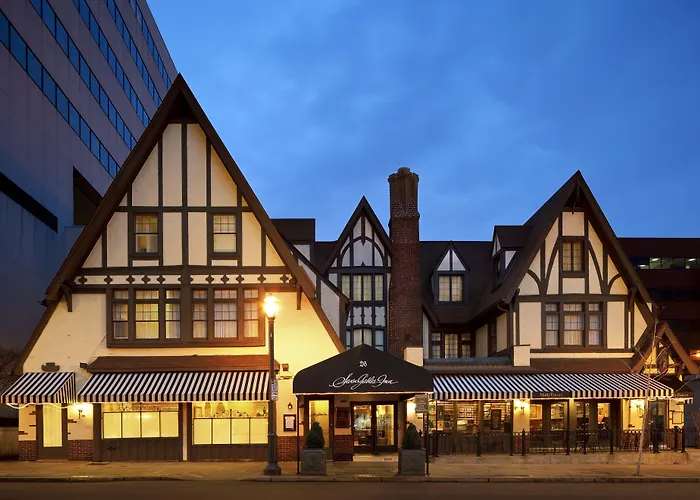 Seven Gables Inn, St Louis West, A Tribute Portfolio