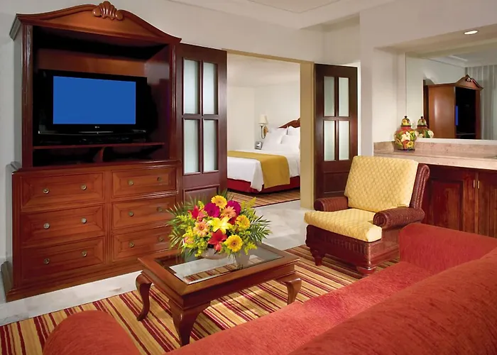 4 star hotel: Marriott Cancun, An All-Inclusive Resort