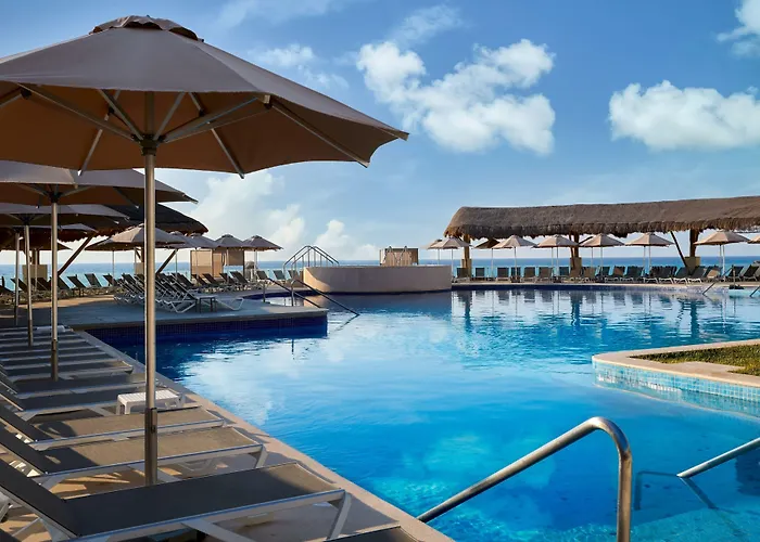 4 star hotel: Marriott Cancun, An All-Inclusive Resort