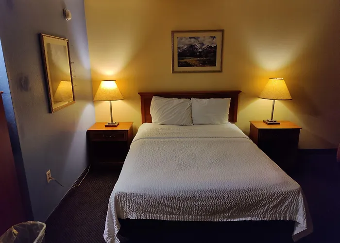 3 star hotel: Days Inn By Wyndham Stockton