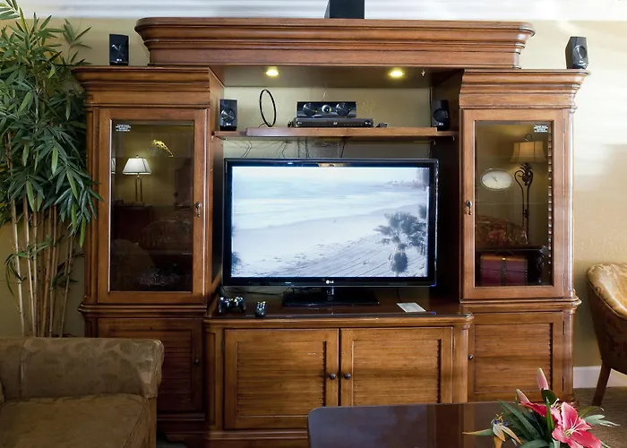 Pacific Terrace Hotel