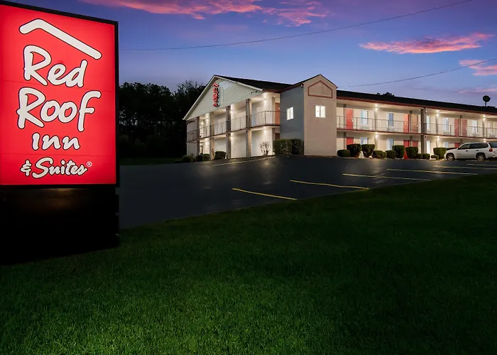 Red Roof Inn & Suites Jackson, Tn