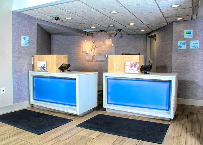Holiday Inn Express Rochester - Greece By Ihg