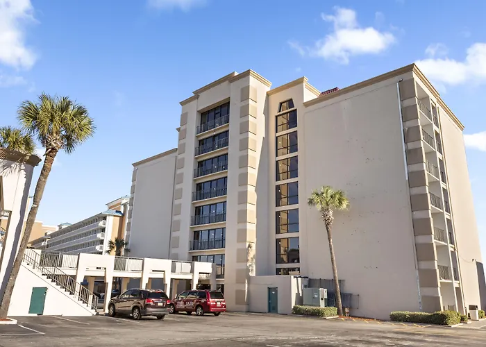 Ocean Crest Inn And Suites