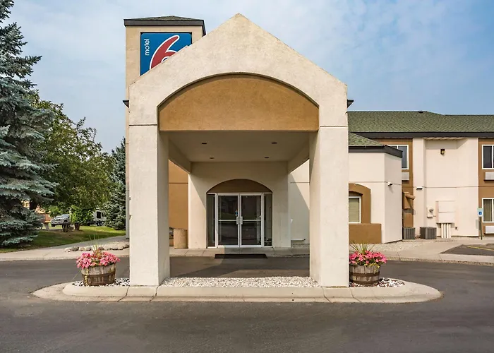 Motel 6-, Mt