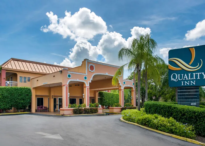 Luxury hotel only: Quality Inn Sarasota North Near Lido Key Beach