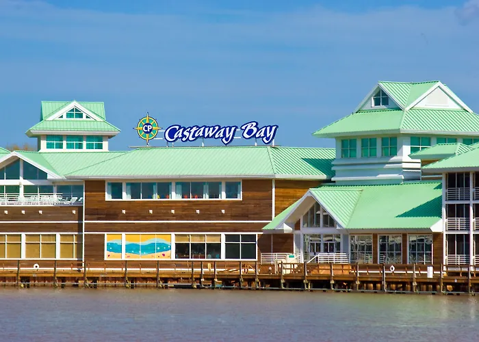 Cedar Point Castaway Bay Indoor Water Park