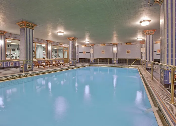 4 star hotel: The Biltmore Los Angeles