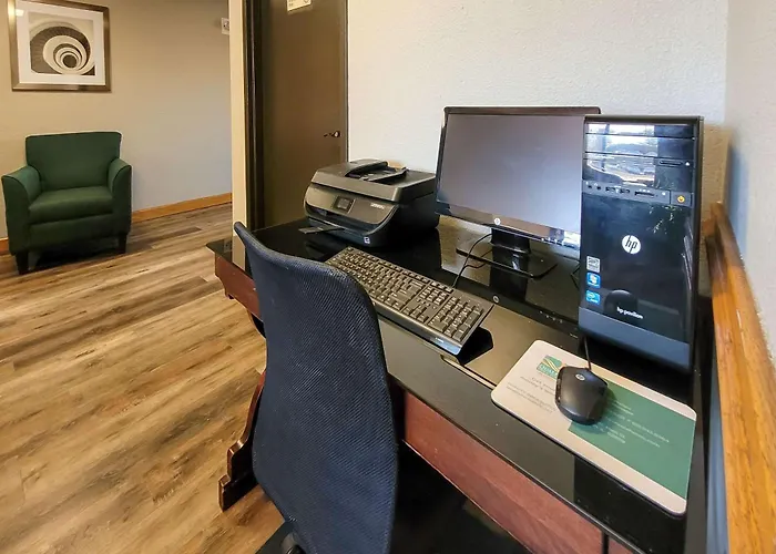Quality Inn & Suites Marion