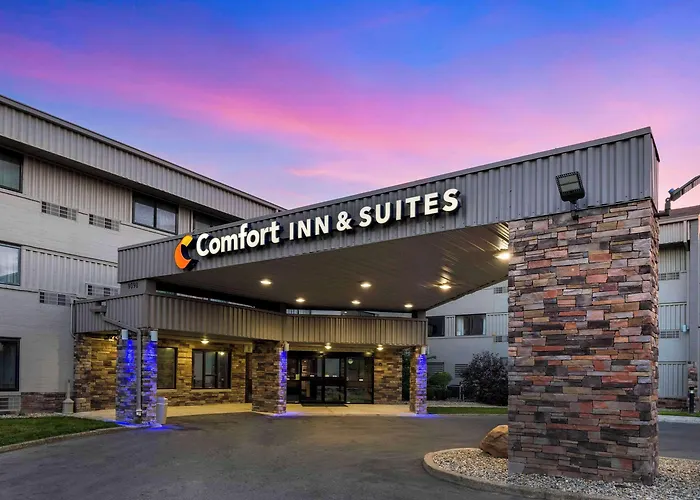 Comfort Inn & Suites Northwest - College Park
