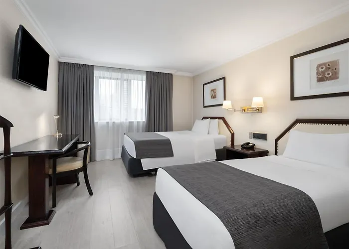 Wyndham Garden Santiago Kennedy