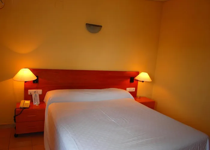 Aparthotel Bertrán