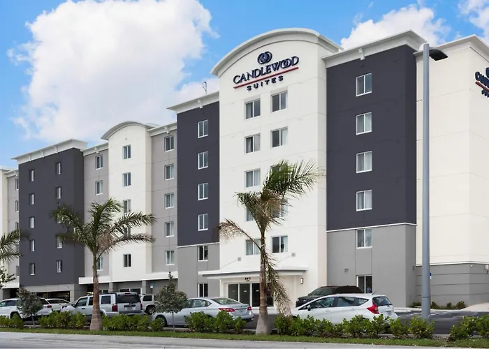 Casino hotel: Candlewood Suites Miami Intl Airport - 36Th St By Ihg
