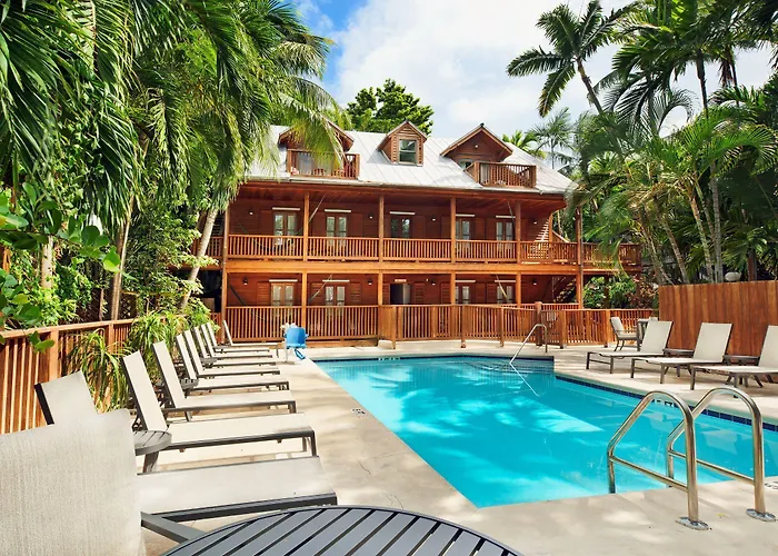 Cheap hotel: Island City House