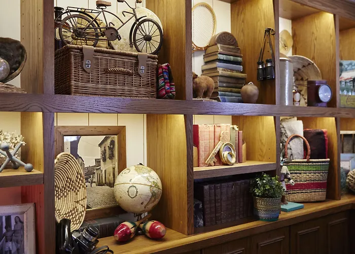 Lodge: Laguna Beach House