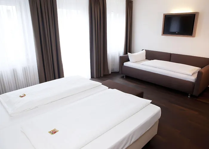 Luxe hotel: Manhattan Hotel