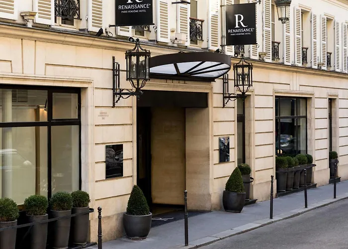  Renaissance Paris Vendome