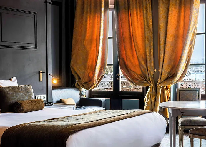Best Western Le Cheval Blanc -Centre- Vieux Port
