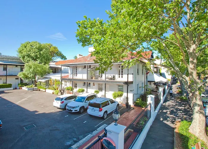 Pet Friendly hotel: The Hughenden Boutique Hotel