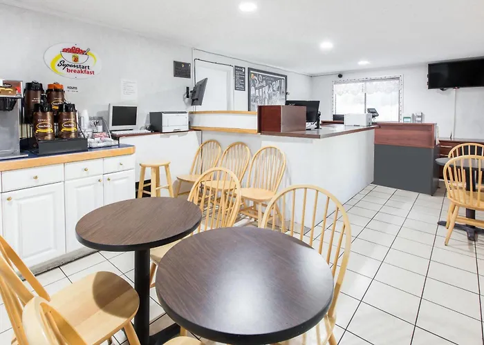 Super 8 By Wyndham Bishop