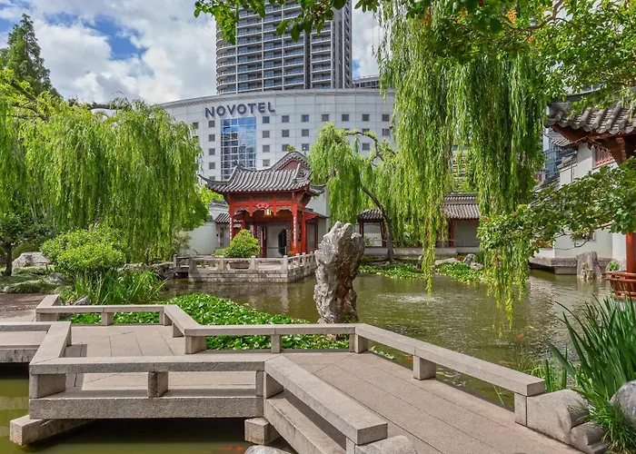 5 star hotel: Novotel Sydney Darling Square