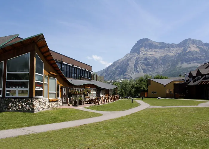 Resort: Waterton Lakes Lodge Resort