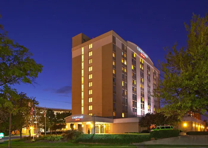 Courtyard By Marriott Pentagon South