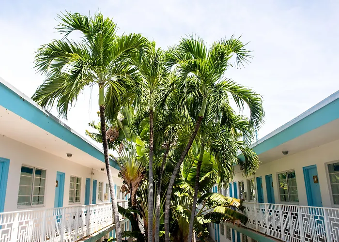 Romantic hotel: Aqua Hotel & Suites