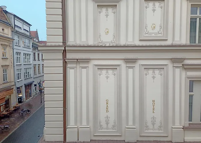 Grand
