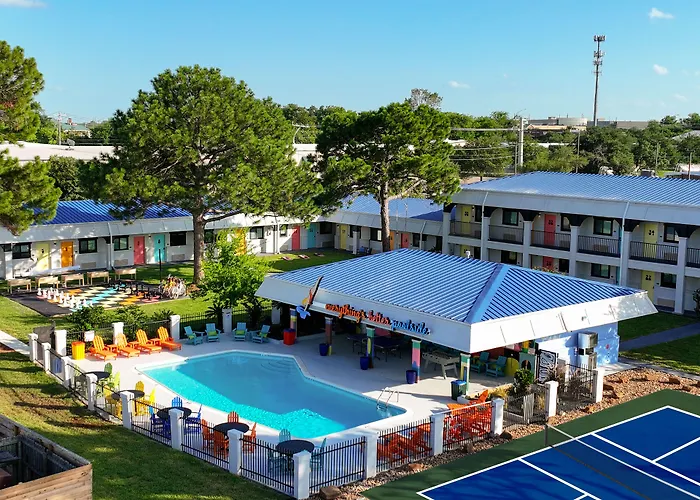 Americas Best Value Inn & Suites-College Station