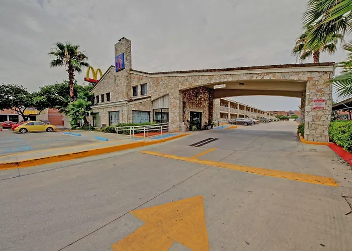 Motel 6-San Antonio, Tx - Downtown - Market Square