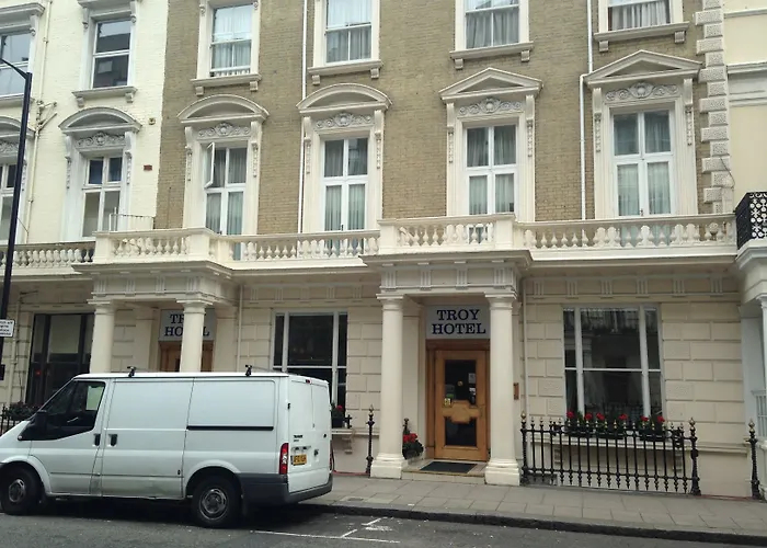 Hotel: Troy Hotel