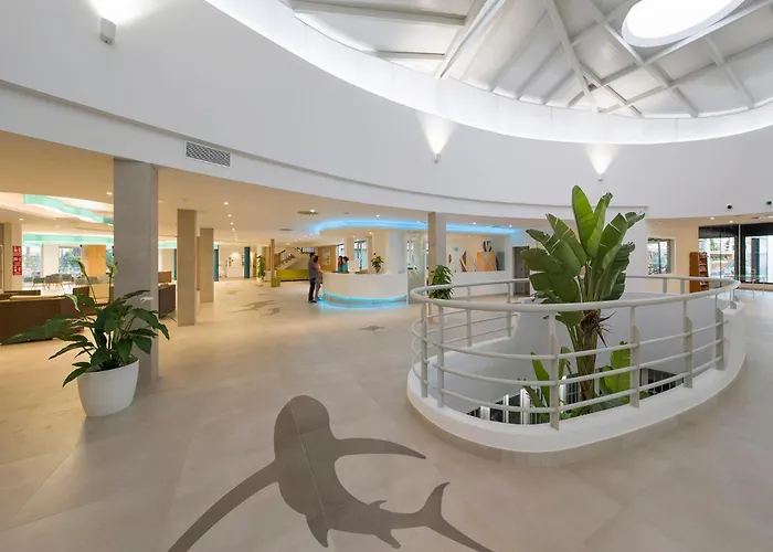 Resort: Marvell Club Hotel & Apartments