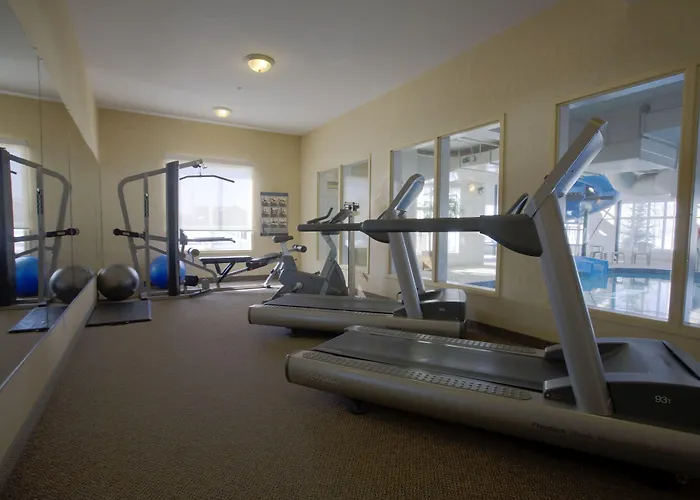 Holiday Inn Express Airdrie By Ihg