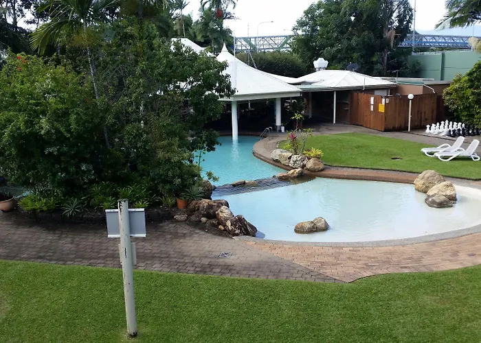 Cairns Gateway Resort